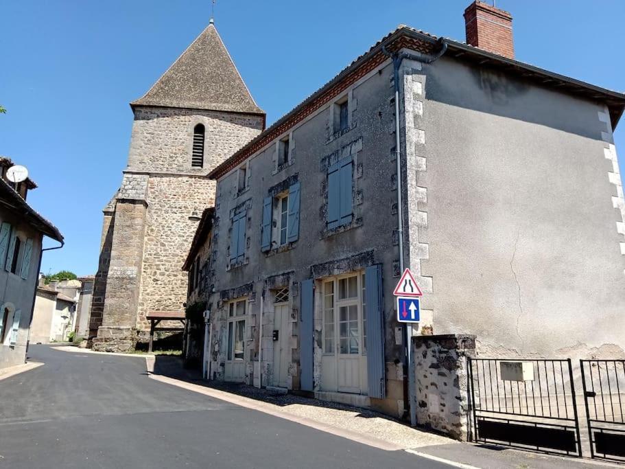 Vila La Poste Saulgond Exteriér fotografie